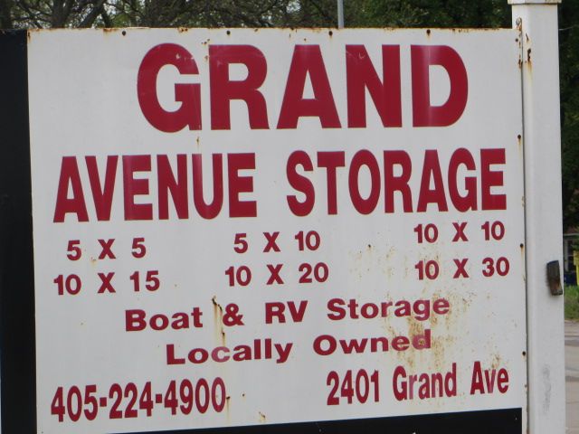 2401 W Grand Ave, Chickasha, OK 73018